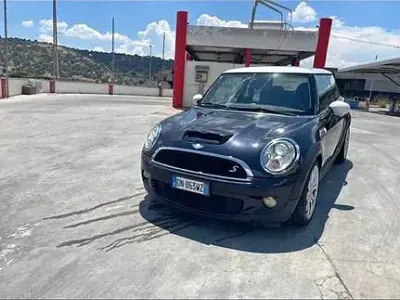 Usata Mini Cooper S 175 CV (128 kW) 2008 Bluazzurro Utilitaria