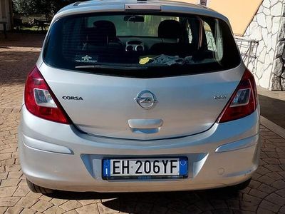 Usata Opel Corsa 2011 Grigio Berlina