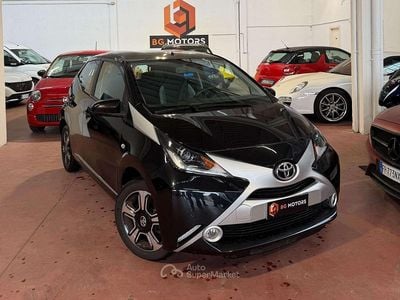 Nero Usata 2014 Toyota Aygo X-clusiv Utilitaria | 8400 € (Molto cara)
