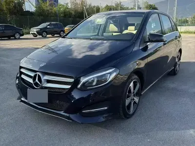 Usata Mercedes B180