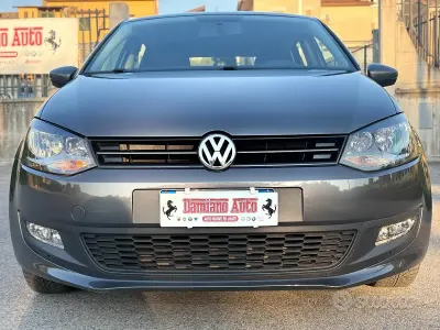 Usata VW Polo 75 CV (55 kW) 2015 Marrone Utilitaria