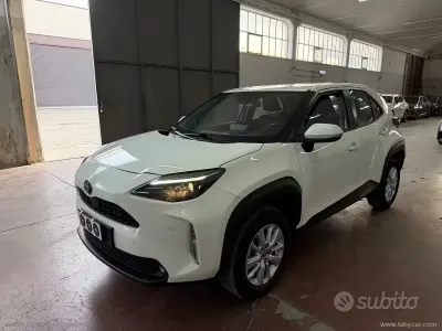 Usata Toyota Yaris Cross 92 CV (67 kW) 2022 Bianco SUV
