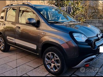 Grigio Usata 2018 Fiat Panda Cross Cross Utilitaria | 13.600 € (Buon prezzo)