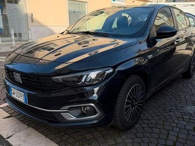Occasion Fiat Tipo Style 130 ch (95 kW) 2024 Bleue Berline