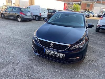 Usata Peugeot 308 Allure 131 CV (96 kW) 2018 Blu Station wagon