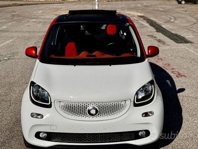 Usata Smart ForFour 90 CV (66 kW) 2016 Bianco Utilitaria