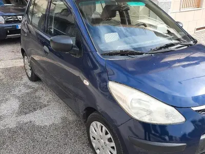 Usata Hyundai Accent 84 CV (61 kW) 2009 Blu Berlina
