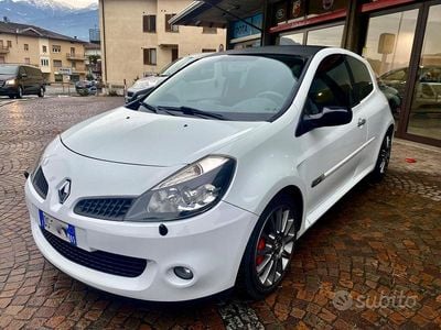 Usata Renault Clio II R.S. 200 CV (147 kW) 2009 Bianco Berlina