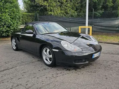 Usata Porsche Boxster 220 CV (161 kW) 2000 Nero Cabrio