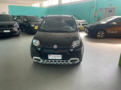 Usata Fiat Panda Cross Cross 69 CV (50 kW) 2025 Nero cinema pastello Utilitaria