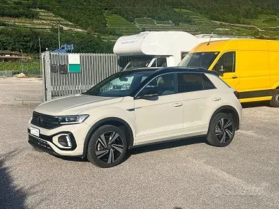 Usata VW T-Roc R 150 CV (110 kW) 2023 Marrone SUV
