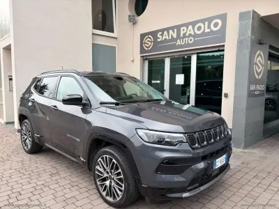 Usata Jeep Compass Summit 131 CV (96 kW) 2025 Grigio SUV