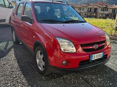 Usata Suzuki Ignis 99 CV (72 kW) 2003 Rosso Utilitaria