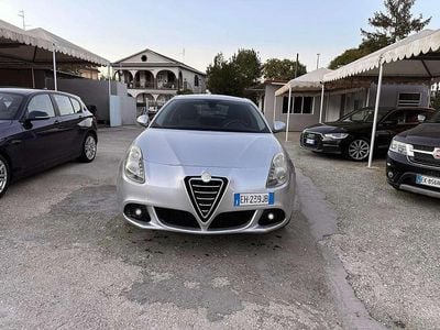 Usata Alfa Romeo Giulietta Distinctive 170 CV (125 kW) 2011 Grigio Utilitaria