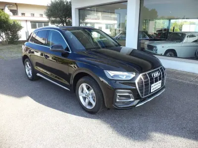 Usata Audi Q5 Advanced 204 CV (150 kW) 2021 Nero SUV