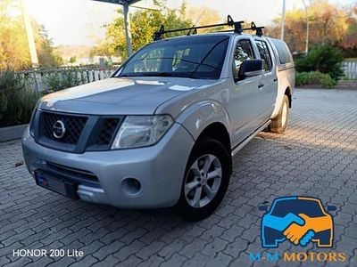 Usata Nissan Navara 190 CV (139 kW) 2014 Grigio Pick-up
