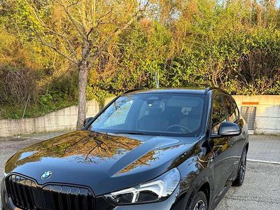 Begagnad BMW X1 M Sport 197 HK (144 kW) 2024 Svart SUV