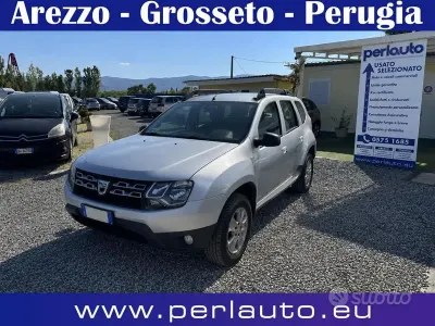 Usata Dacia Duster Ambiance 105 CV (77 kW) 2015 Grigio SUV
