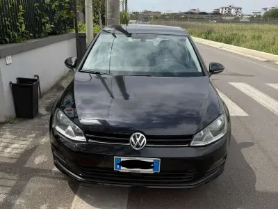 Usata VW Golf VII Highline 105 CV (77 kW) 2015 Nero Berlina