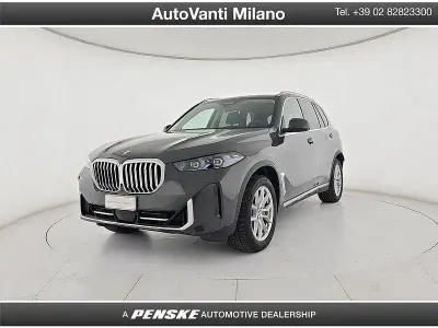 Usata BMW X5 Comfort Edition 490 CV (360 kW) 2024 Grigio SUV