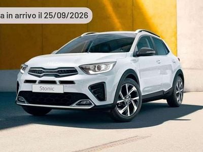 Nuova Kia Stonic GT-Line 114 CV (83 kW) 2025 Argento SUV