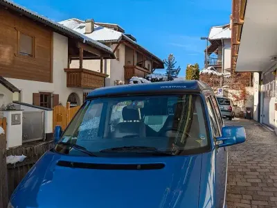 Usata VW Multivan 151 CV (111 kW) 2002 Blu Monovolume