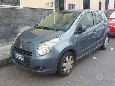 Usata Suzuki Alto 54 CV (39 kW) 2000 Grigio Utilitaria