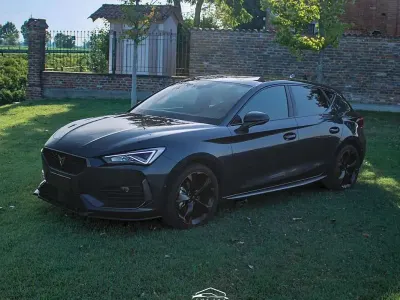 Usata Cupra Leon 150 CV (110 kW) 2023 Grigio Berlina