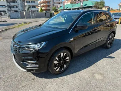 Usata Opel Grandland X 131 CV (96 kW) 2019 Nero SUV