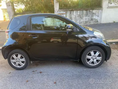 Usata Toyota iQ