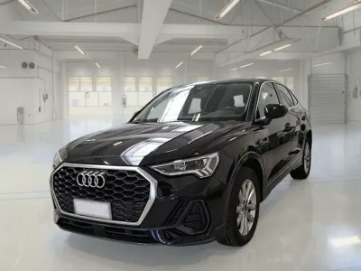 Usata Audi Q3 Sportback Business Plus 150 CV (110 kW) 2022 Nero SUV