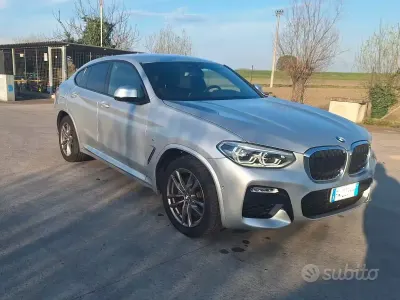 Usata BMW X4 Comfort Edition 190 CV (139 kW) 2019 Grigio SUV