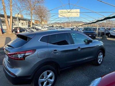 Usata Nissan Qashqai 110 CV (80 kW) 2018 Grigio SUV