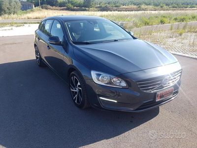 usata Volvo V60 D3 Geartronic Business