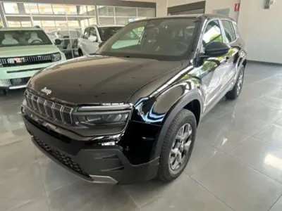 Nuova Jeep Avenger Longitude 101 CV (74 kW) 2026 Nero SUV