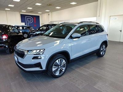 Usata Skoda Karoq Executive 116 CV (85 kW) 2022 Grigio SUV