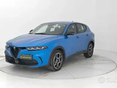 Usata Alfa Romeo Tonale Sprint 131 CV (96 kW) 2024 Blu SUV