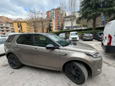 Usata Land Rover Discovery Sport SE Dynamic 163 CV (119 kW) 2022 Beige SUV