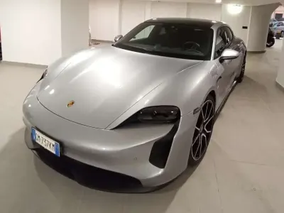 Usata Porsche Taycan