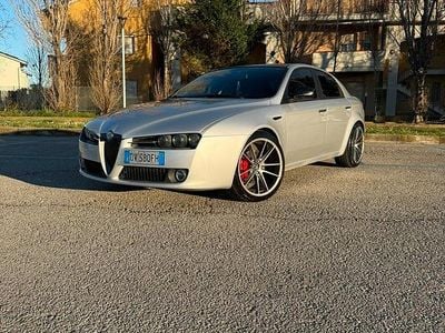 Usata Alfa Romeo 159 150 CV (110 kW) 2009 Grigio Berlina