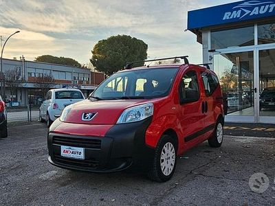 Usata Peugeot Bipper 75 CV (55 kW) 2011 Rosso Monovolume