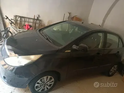 Usata Tata Indica 2009 Nero Berlina