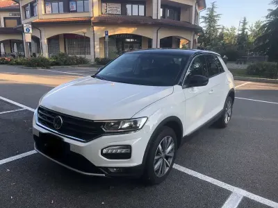Usata VW T-Roc Style 116 CV (85 kW) 2020 Bianco SUV