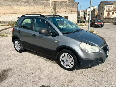 Usata Fiat Sedici 120 CV (88 kW) 2008 SUV