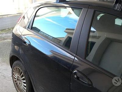 Usata Fiat Grande Punto Active 2009 Nero Utilitaria