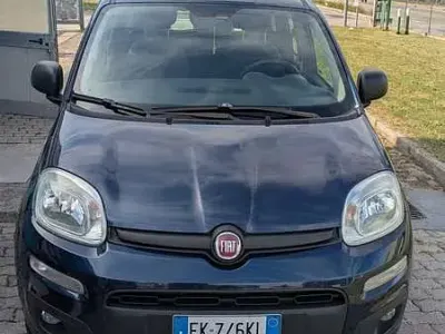 Usata Fiat Panda Easy 80 CV (58 kW) 2017 Blu/azzurro Utilitaria