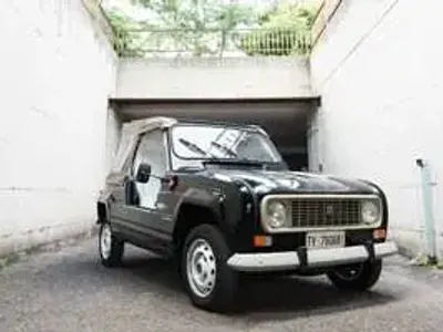 Usata Renault R4 34 CV (25 kW) 1988 Nero Cabrio