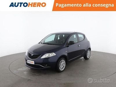 Usata Lancia Ypsilon Gold 70 CV (51 kW) 2017 Blu Utilitaria