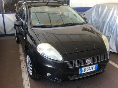Usata Fiat Grande Punto 77 CV (56 kW) 2010 Nero Utilitaria