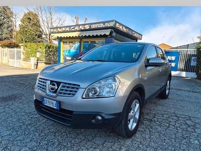 Usata Nissan Qashqai Acenta 111 CV (81 kW) 2010 Grigio SUV